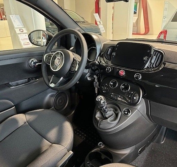 Fiat 500 1.0i MHEV Dolcevita Met Gps + Carplay & Sensoren (2023)