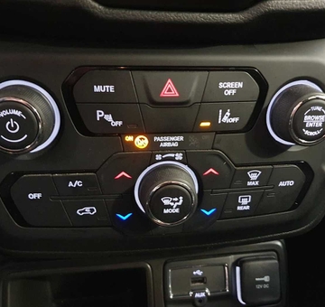 Jeep Renegade 1.0 T3 Limited 120PK - ZETELVERWARM- PARKSENS (2020)