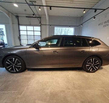 Peugeot 508 SW 1.6 PHEV GT Pack 225PK -PARKSENS-CAM (2023)