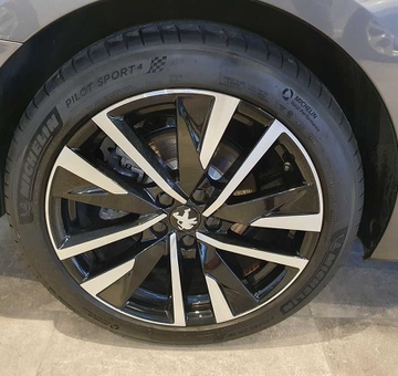 Peugeot 508 SW 1.6 PHEV GT Pack 225PK -PARKSENS-CAM (2023)