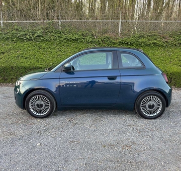 Fiat E-500C e-500 42 kWh (2024)