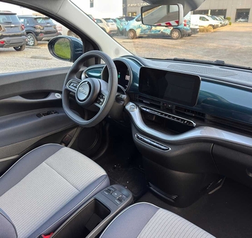 Fiat E-500C e-500 42 kWh (2024)