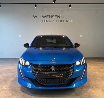Peugeot 208 1.2i GT *NAV+CAM+SENS* (2022)