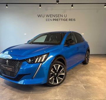 Peugeot 208 1.2i GT *NAV+CAM+SENS* (2022)