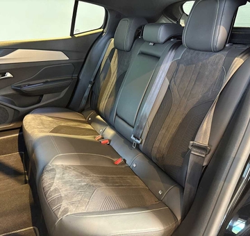 Peugeot 408 1.2 PureTech GT (2023)