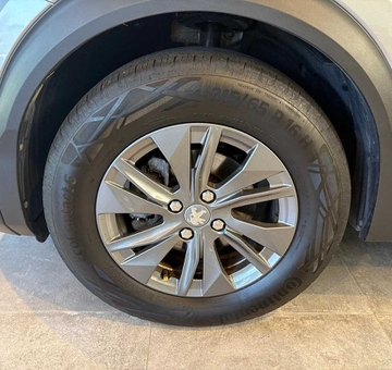 Peugeot 2008 1.2  Style Automaat (2022)