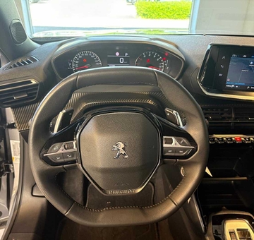 Peugeot 2008 1.2  Style Automaat (2022)