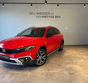 Fiat Tipo CROSS 1.0 100 (2021)