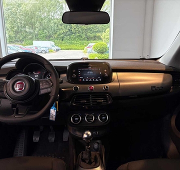 Fiat 500X AUTO AIRCO + CARPLAY (2023)