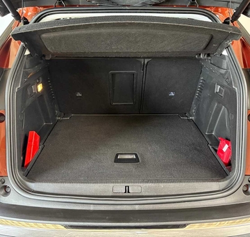Peugeot 3008 Allure *CAM+PARKSENS+NAV* (2020)