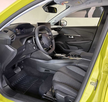 Peugeot 208 Hybrid Allure AUTOMAAT (2024)