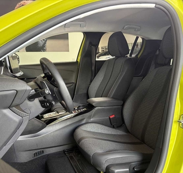 Peugeot 208 Hybrid Allure AUTOMAAT (2024)
