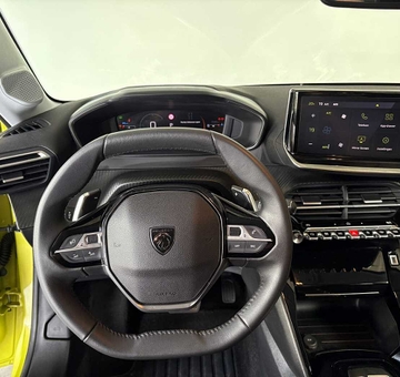 Peugeot 208 Hybrid Allure AUTOMAAT (2024)