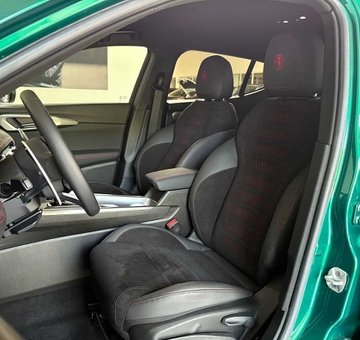 Alfa Romeo Tonale 1.5 MHEV VGT Veloce (2023)