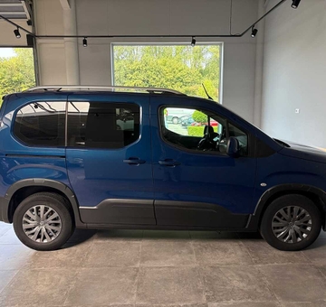 Peugeot Rifter 1.2 Allure 5 *CAM ACHTER* (2021)