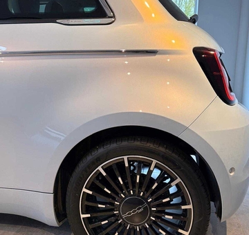 Fiat E-500 42 kWh La Prima by Bocelli (2022)