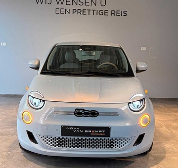 Fiat E-500 42 kWh La Prima by Bocelli (2022)