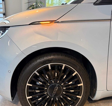 Fiat E-500 42 kWh La Prima by Bocelli (2022)