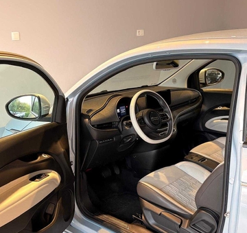 Fiat E-500 42 kWh La Prima by Bocelli (2022)