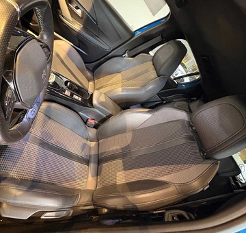 Peugeot 208 1.2 GT Line (2019)