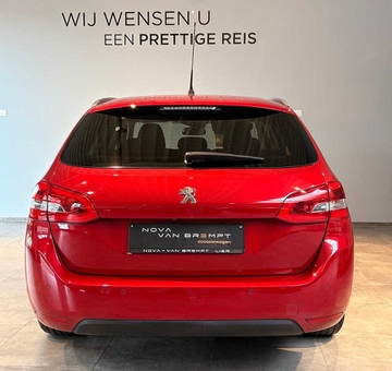 Peugeot 308 SW 1.2 Style PARKSENS+CAM (2021)