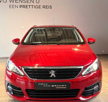 Peugeot 308 SW 1.2 Style PARKSENS+CAM (2021)