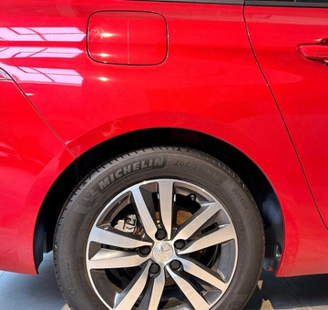 Peugeot 308 SW 1.2 Style PARKSENS+CAM (2021)
