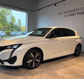 Peugeot 308 Allure 130 PK *CAM + SENSOREN V+A* (2022)