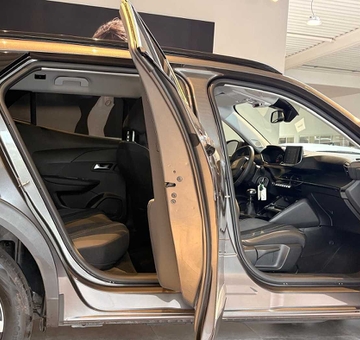 Peugeot 2008 ALLURE 100PK (2022)