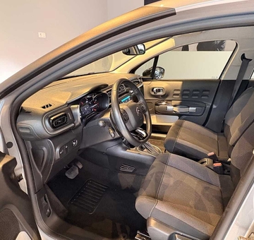 Citroen C3 SHINE 110PK *PARK-ASSISTENT, AUTOMAAT* (2019)