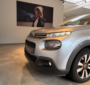 Citroen C3 SHINE 110PK *PARK-ASSISTENT, AUTOMAAT* (2019)