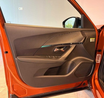 Peugeot 2008 ALLURE, *PARK ASSISTENT, CAMERA, AUTOMAAT* (2023)