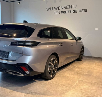 Peugeot 308 SW SW ALLURE 130 PK (2023)