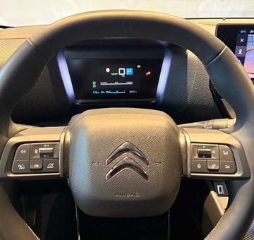 Citroen ë-C4 50 kWh SHINE PACK 136 PK (2023)