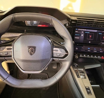 Peugeot 408 ALLURE 130 PK (2023)