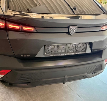 Peugeot 408 ALLURE 130 PK (2023)