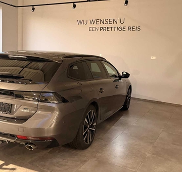 Peugeot 508 SW GT HYBRID 225 (2021)