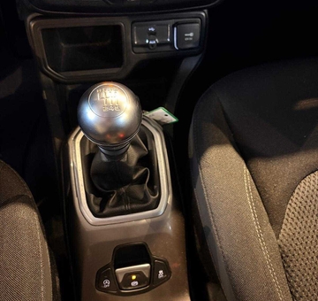 Jeep Renegade LIMITED *GPS, PARK ASSISTENT* (2021)