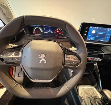 Peugeot 2008 ACT 100 1.2 *PARK ASSITENT* (2021)