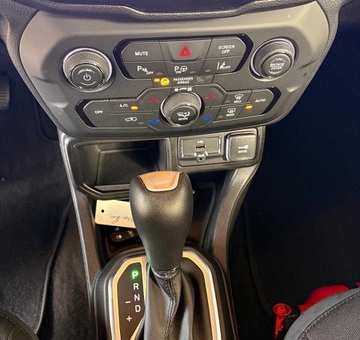 Jeep Renegade *AUTOMAAT, GPS, PANORAMISCH OPENDAK, PARK A+CAM* (2023)