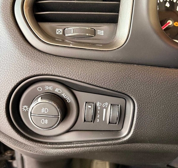 Jeep Renegade *AUTOMAAT, GPS, PANORAMISCH OPENDAK, PARK A+CAM* (2023)