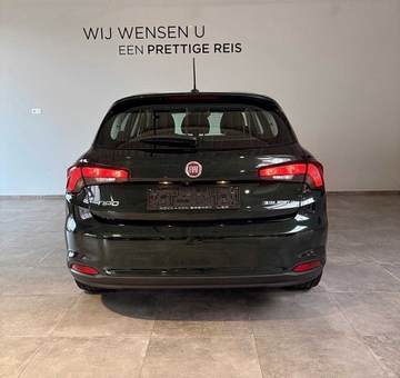 Fiat Tipo HATCHBACK *ACHTERUITRIJCAMERA* (2022)