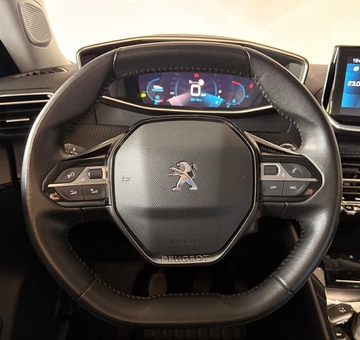 Peugeot 2008 ALLURE 100 PK *GPS,PARK ASS + CAMERA, TREKHAAK* (2020)