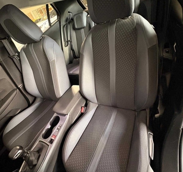 Peugeot 2008 ALLURE 100 PK *GPS,PARK ASS + CAMERA, TREKHAAK* (2020)