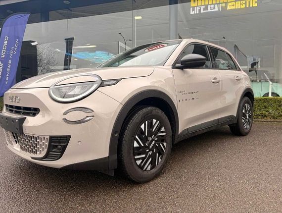 Fiat 600 Hybrid ICON  *GPS, PARKS V+A+CAM* (2025)