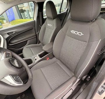 Fiat 600 Hybrid ICON  *GPS, PARKS V+A+CAM* (2025)