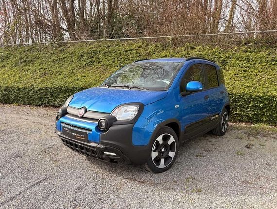 Fiat Panda PANDINA CROSS HYBRID (2025)