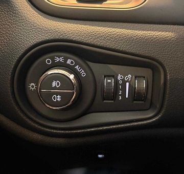 Jeep Renegade PLUG IN HYBRID 4X4 180PK (2023)