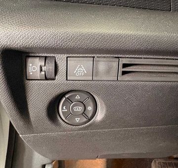 Citroen C4 SHINE 130PK (2022)