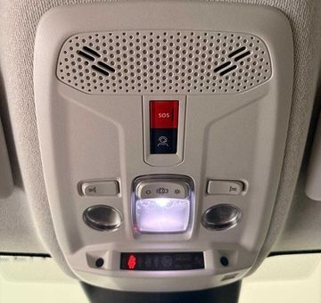 Citroen C4 SHINE 130PK (2022)